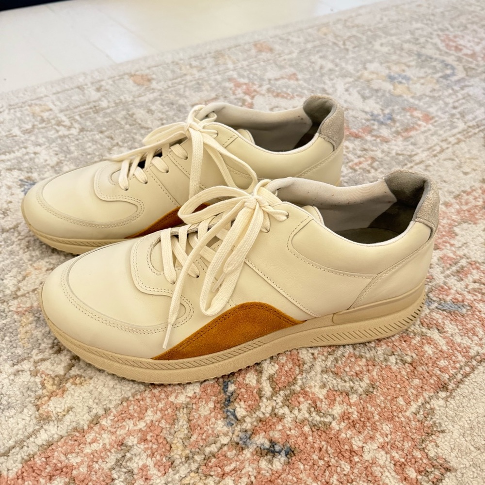 Everlane “The Trainer” white/mustard unisex W 12.5 or M 10.5